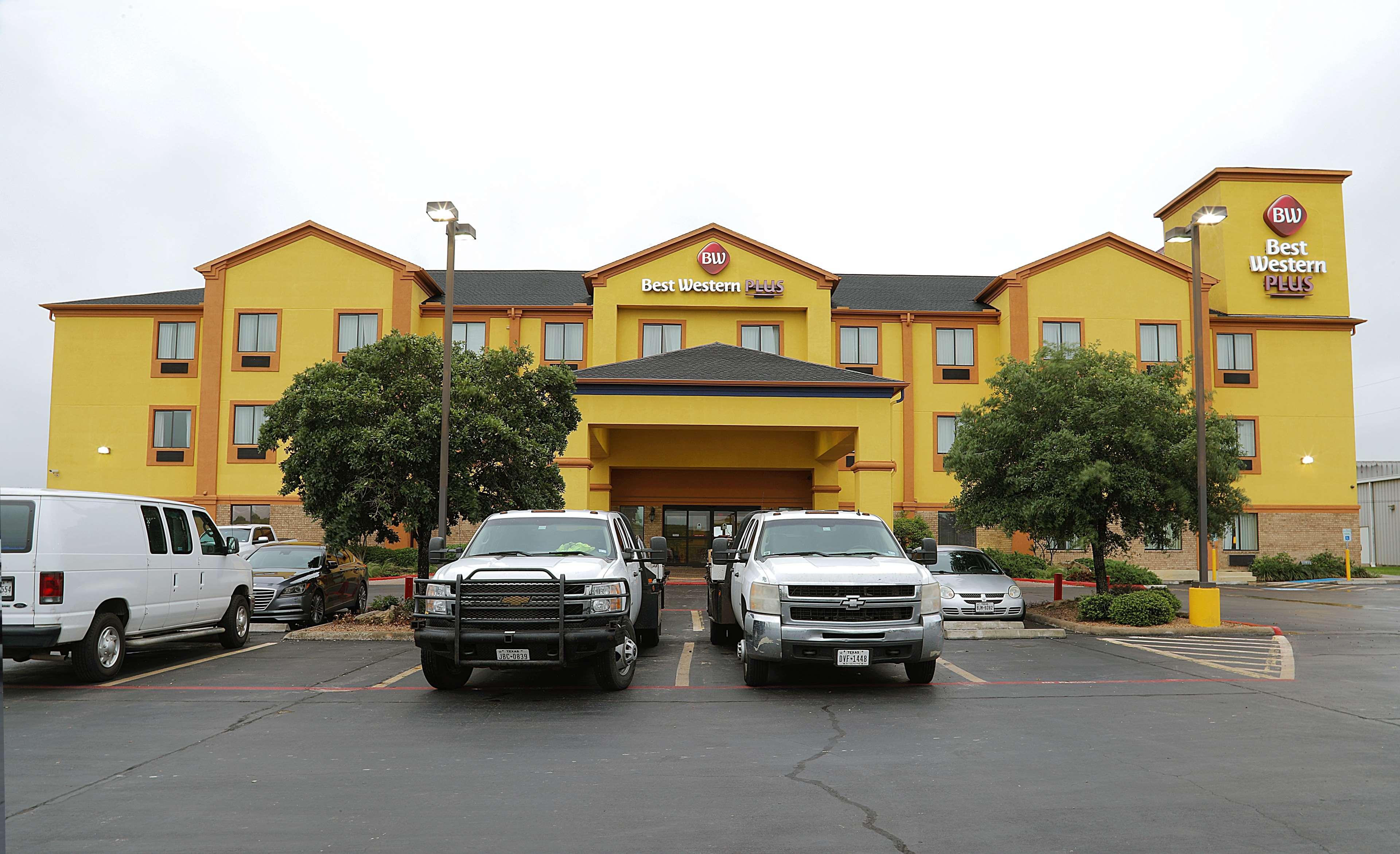 Best Western Plus Schulenburg Inn & Suites מראה חיצוני תמונה