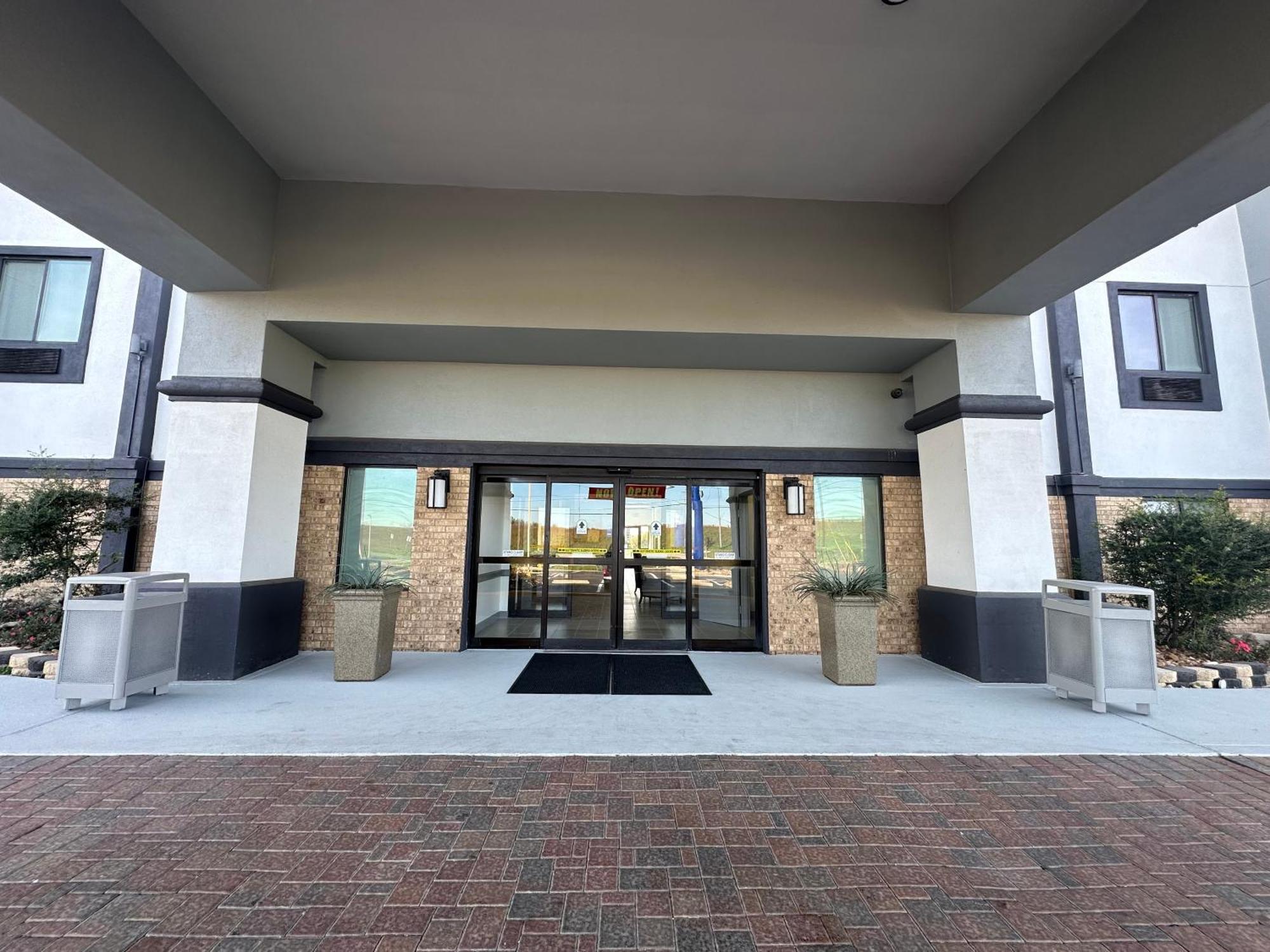 Best Western Plus Schulenburg Inn & Suites מראה חיצוני תמונה