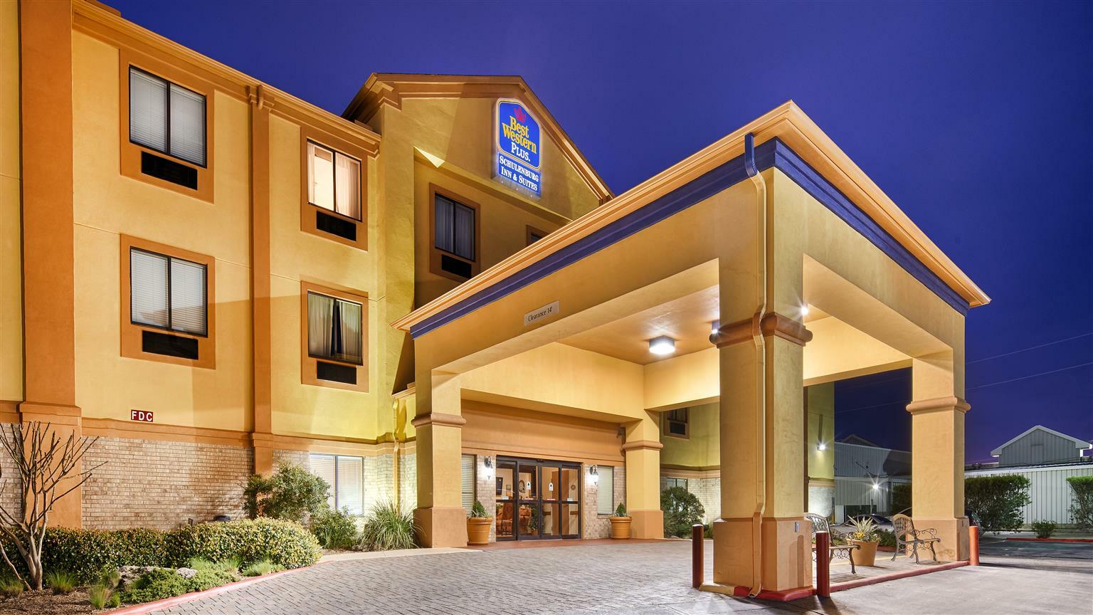 Best Western Plus Schulenburg Inn & Suites מראה חיצוני תמונה